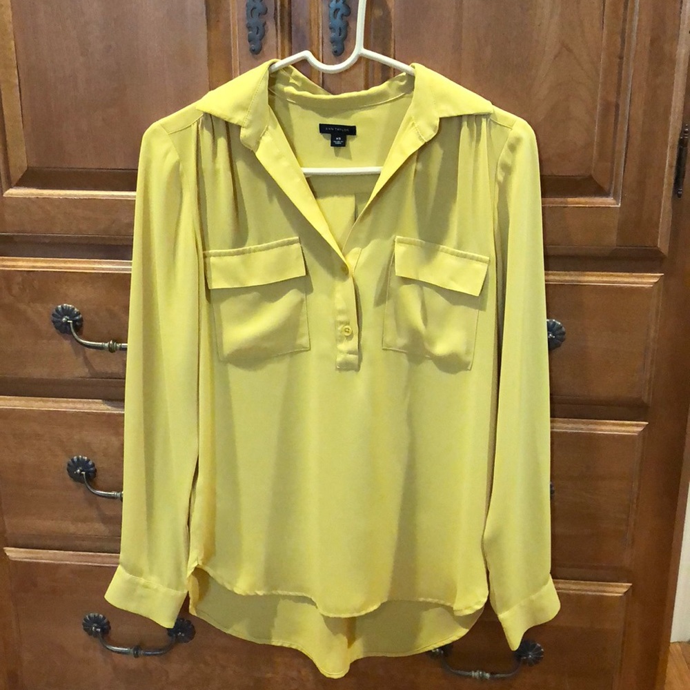 ANN TAYLOR BLOUSE